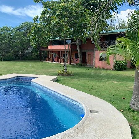 Casa Roja Hostel Montanita Ngoại thất bức ảnh