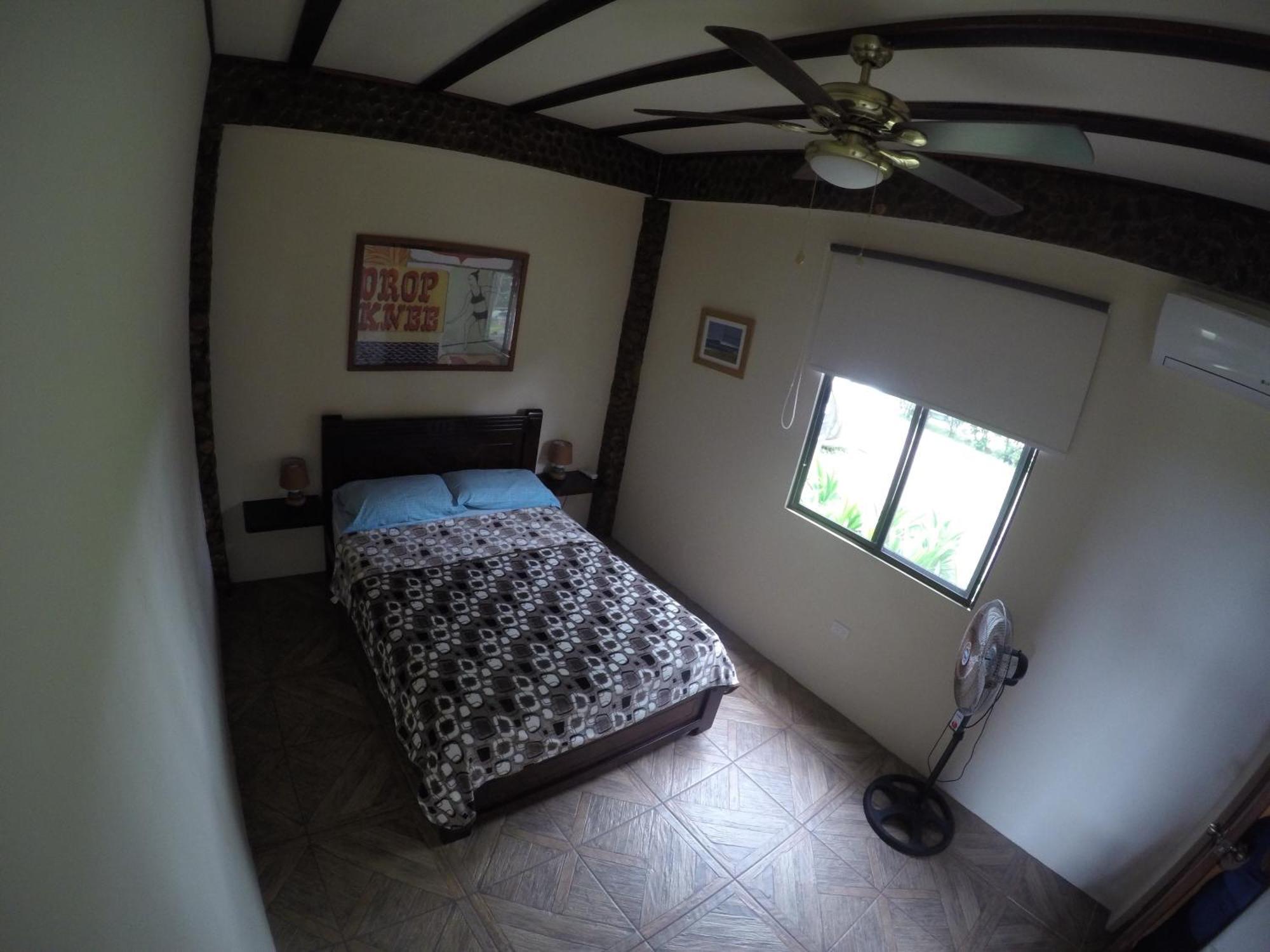 Casa Roja Hostel Montanita Ngoại thất bức ảnh